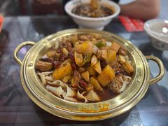 -牛一嘴·兰州牛肉面·大盘鸡(财富中心店)