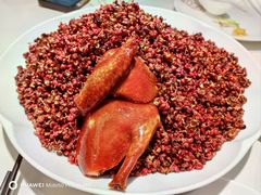大红袍乳鸽-滩外滩·本帮江浙菜(新天地店)