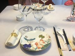 -皇冠明珠鱼翅楼(水上公园店)