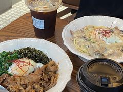 -CowCow其其·牛杂咖啡公司(六运店)