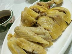 -侬佳蒸菜馆(听潮店)