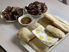 鞋底火烧-宝光熏肉鞋底火烧(新街口店)