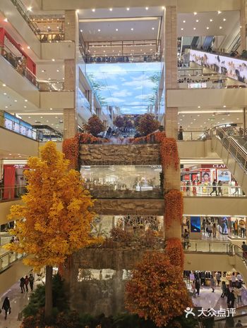 十六朝古都人流量最大的商场