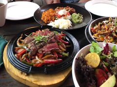 -Pistolera Mexican Cantina女枪手墨西哥餐厅(碧云路店)