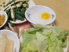-桥香园云南过桥米线(金马碧鸡店)