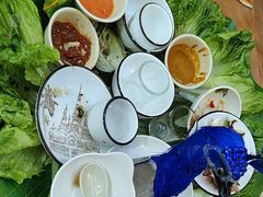 -沐毫傣泐云南菜孔雀宴•手抓饭傣味烧烤(曼听公园店)