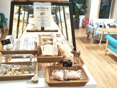 面包甜点陈列柜-上谷工坊(悦达广场店)
