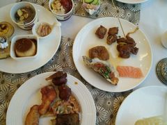 -东方豪景花园酒店·怡景旋转餐厅