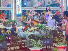 -喜鹊音乐酒馆(西街店)