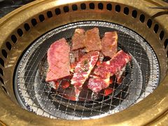 -山川小町·极番烧肉(新地假日广场店)