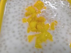 椰汁芒果西米露-芬芳甜品(东风西路店)