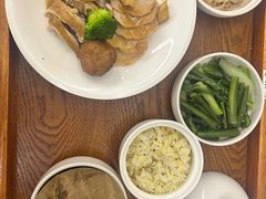 -雪梅月子中心(华侨城店)