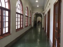 -香港大学