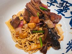 -李犟大爆鳝面·手工蟹黄包(湖滨西湖店)