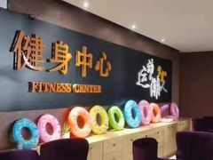 -斯博特游泳俱乐部(万象城店)
