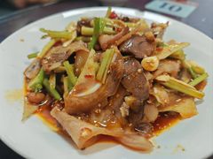 -三江砂锅(玉带小区店)