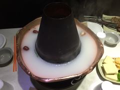 -羊家胡同·龙虾烧烤火锅(龙汇路店)
