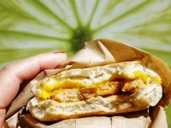 芝士鸡扒帕尼尼-肯德基(洛川店)