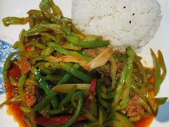青椒肉丝盖浇面-卡迷尔牛肉面(佳木斯路店)