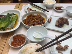 -全牛匠·乐山跷脚牛肉(上品+店)