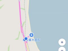 景点-摩拉基大圆石