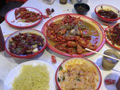 -华仔龙虾(永乐路总店)