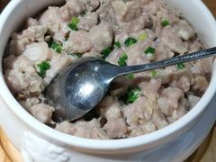 香芋蒸排骨-费大厨辣椒炒肉(万家丽一店)