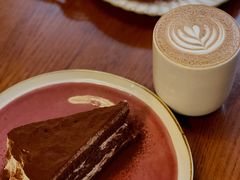 -Be Lived Cafe比例咖啡(摩天轮店)