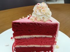 红色绒蛋糕-城市露台景观餐厅(淮海路店)