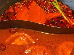 -冯校长老火锅(中联广场店)