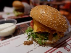 -The Habit Burger Grill 哈比特汉堡(复兴soho店)