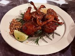 花椒鸽子-LESCEDARS Brasserie Bistro香柏树