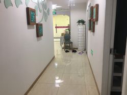 -东方凯丽·美容抗衰会所·菲比店