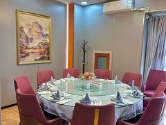 -金沙滩海鲜餐厅·海肠捞饭·手工水饺(梅江龙水园店)