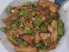 -湖南人家湘菜馆(镇江路店)