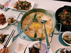-肥仔文澳门猪骨煲(南京西路店)