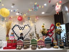 -亚洲国际大酒店·云顶阁旋转自助餐厅