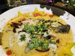 -花溪雨·森林餐厅(石基店)