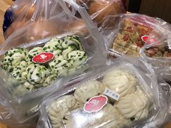-白玉兰食品甜凤店(合生汇店)