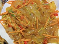 -三里屯土灶炖公鸡地锅鸡(江东店)