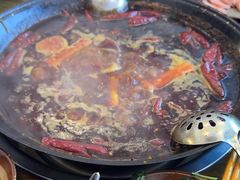 -黄潇洒老火锅(九眼桥宏济巷店)