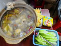 -威邵鸡煲(西华路总店)