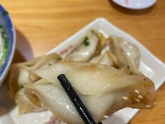 -小姜锅贴(凤凰街店)
