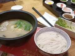 -妈妈故事米线(市府恒隆店)