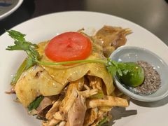 越式盐焗麻油鸡-大头虾越式风味餐厅(光明广场店)