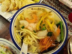 -长人馄饨铺(解放街店)