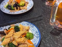 -老北京胡同味道二荤铺(酒仙桥店)