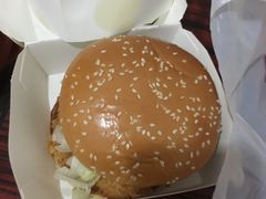 -肯德基(成山路地铁站店)