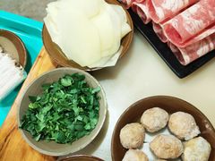 -黄潇洒老火锅(九眼桥宏济巷店)