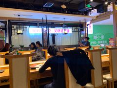 -呷哺呷哺(万达新世界店)